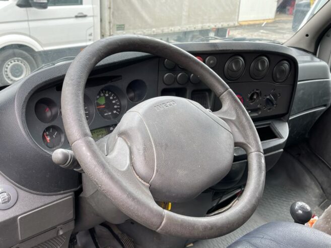 Iveco daily 2.8, 2003 god.