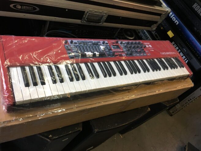 Prodavati Novi Roland FANTOM-8 88-tipki/ Roland Fantom-X8 / Roland Fantom G8 /Nord Electro 6D 61 tipka/ Nord electro 5d 61 tipka /Nord Stage 3 88 tipki / Nord Stage 4 /Korg Kronos X 61 tipka /Korg Pa4X 76-tipka Oriental MG2 /Korg Pa5X 88 tipki (A0-C8)/ Korg KRONOS2 88-tipka LS /Korg Pa1000 61-tipka MG Edition/ Korg Oasys88 88-tipka /Korg M3 Workstation/Sampler/ Yamaha MODX8+ 88 tipki sintisajzer/ Yamaha MODX7+ 76 tipki /Yamaha Montage 8 88 tipki /Yamaha Montage 7/ Yamaha Genos2 XXL 76 tipki