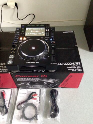 Pioneer CDJ-3000 Multi-Player / Pioneer DJM-A9 DJ Mixer / Pioneer DJ DJM-V10-LF Mixer / Pioneer DJM-S11 / Pioneer CDJ-2000NXS2 / Pioneer DJM-900NXS2 / Pioneer CDJ-Tour1 / Pioneer DJM-TOUR1 / Pioneer XDJ-XZ DJ System / Pioneer XDJ-RX3 DJ System / Pioneer OPUS-QUAD DJ System / Pioneer DJ DDJ-FLX10 / Pioneer DDJ-1000 / Pioneer DDJ-1000SRT / Pioneer DDJ-800 / Pioneer DDJ-REV7 / Pioneer DDJ RZX / PLAY Differently MODÈLE 1 / Allen & Heath Xone : 96 / Denon DJ Prime 4+