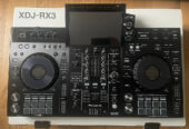 Pioneer DJ XDJ-RX3 DJ sustav , Pioneer XDJ-XZ DJ sustav , Pioneer DJ OPUS-QUAD DJ sustav ,  Pioneer DJ DDJ-FLX10, Pioneer DDJ-1000, Pioneer DDJ-1000SRT, Pioneer DJ DDJ-REV7, Pioneer CDJ-3000, Pioneer DJ DJM-A9 , Pioneer CDJ-2000NXS2, Pioneer DJM-900NXS2, Pioneer DJ DJM-V10-LF , Pioneer DJ DJM-S11, Denon DJ Prime 4+ , Allen & Heath Xone:96,   PLAYdifferently MODEL 1,   Rane Four