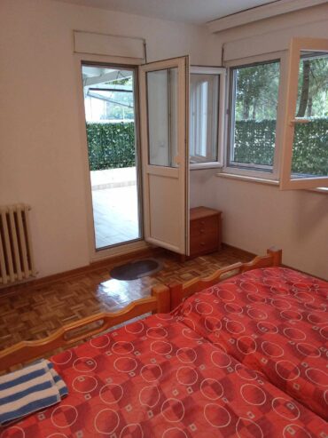 Selling 4.0 lux flat Čelebonovića Bežanijska kosa Novi Beograd wheelchair ramp park view huge terrace glass winter house renovated furnished tenanted property investment buy-to-let Serbia Expo 2027 Surcin Large 3 bedroom apartment, 110m2, VP/6, 26m2 terrace, CG, klima, parking. Equipment, appliances, furniture are new on manufacturers guarantee. My tenants moved in August 2024 on a one year tenancy contract at e990 monthly to my brand new 3 bedroom apartment. That is e11880 yearly income. The modern building from 1995 with a large public parking shaded with trees for unlimited cars. Hence can serve as a business space, co-working office. Two empty parking spaces next to the building for disabled wheelchair users are situated next to ramp, no step or gap to cross. The apartment is located on the high ground floor, elevated 1 metre in relation to the terrain. Rooms oriented on cooling North, with kid’s room and kitchen on South. Venetian mirror windows with blinds. Two exits from rooms to terrace, from which there is an exit by steps to garden lawn on the ground level. The terrace is walled 50cm and fenced 100 cm up. Completely renovated, replaced electrical and plumbing installations, PVC interior and exterior carpentry, quality brand name bathroom and toilet, parquet planed and varnished. Air conditioning inverter unit with heater. Bright and sunny, freshly white painted, fully furnished and fully equipped on 113 m2, with 84m2 registered, 7m2 roofed terrace (extends from the sitting room, a second salon or office working space), 19m2 unroofed terrace, 3 m2 additional entrance hall incorporated from unused public space. By the owner. Infostan 12500dinars. With the planned connection to municipal gas, already on a waiting list for a governmental financial grand, heating bill will be according to individual use, fraction of present charges. Yearly property tax is only 12 000 dinars Apartment is 257 cm high and consists of: – kitchen 7 m2 enclosed by glass harmonica door, fully equipped with 280 litres fridge-freezer and 2 m2 shelved pantry with another fridge-freezer. – bathroom 4m2 with brand new 7kg washing-drying machine, – living room 18 m2 with double doors to glassed winter house, – dining room 7 m2 with table for up to 8, connecting to all other rooms, with 2 glass harmonica doors, – three bedrooms – 2 master bedrooms both 13m2 with king’s and super king’s beds, and 7m2 children bedroom with a double 140cm bed, – large terrace of 26 m² with 7 m2 glass winter house, – toilet 1.40 m2 with a sink and wall cupboard with mirror, – entrance hall 7 m2 with metal door with 2 high security safety locks, intercom. Security cameras at house entrance, corridors. – green secluded courtyard with roofed private space 12 m2 for barbecue, charging wheelchair, scooter or quod. Children playground with large hanging swings. Accessible by gate and also by 4 steps down from children’s bedroom. Ideal for a multi generational family, including wheelchair users. Any kind of pets are allowed, ample space for all creatures. The building is of high construction quality. The outer insulation is mineral wool is planned. Close to the international road system with 2km to motorways number M11, 70 and 75, taking to Belgrade International Airport and Expo 2027 Belgrade Surcin Exhibition Hall in 14 minutes drive and same timing to the city centre. Multiple public busses from outside building and from within 3 minutes walk, taking to all parts of the city. Next to: Ozone Mirisna Oaza Fragrant Flower Meadow Skriveni Tajni Dijamant Peščara Hiking area Teniski tereni Jovan Petković Sports Park 100m Škola Fudbala F.K. Lane Football School Sport Fields 130m Sportski Centar 7 Soccer Club Field. SC Bezanija judo tenis football aikido jiu jitsu karate Sports Clubs 1km Belgrade Squash Club Teratana Blok Revolution Gym Iskrica nursery school kindergarten 80m Primary school „Dragan Lukić“ 1km Руска школа Foreign languages program school 3.8km Mastograd Indoor kids playground 150m Dečija Igraonica Ostrvo sa Blagom Novi Beograd children’s amusement space 200m Special Rubber Park basketball court 500m Sfetofor Discount grocery shop 700m Small shopping centre, post office, banks, bakery, Maxi, green market, service shops, pubs, oriental eateries, restaurants within walking distance. Friendly and peaceful neighbours. Payment in cryptocurrencies is welcome. Viewing by video call on whatsapp, viber, telegram. Property is on a verge of a forest and wild nature reserve, great effort is taken to keep critters from the vicinity, but they do encroach to outdoor space. Kontakt: Gosa 00381654635963, flat.sale.bezanijska.kosa@gmail.com Thank you for your kind attention. Jan, Vlastnik About Expo 2027 Belgrade Surcin Belgrade and Serbia will host the Specialised EXPO exhibition in 2027 and present themselves as the world capital of education, culture, and innovation. The theme of the exhibition in Belgrade is “Play for Humanity: Sports and Music for All” and it focuses on the importance of games, sports and music and their contribution to the development of humanity. About 120 countries, international organisations, and companies will have the opportunity to respond to the given theme by presenting through various programmes and activities on a 25-hectare exhibition space. EXPO 2027 Belgrade will leave behind new infrastructure, improved access and transportation networks, as well as the implementation of the latest technologies. It will also include permanent spaces and facilities – exhibition halls and open spaces, which will enable Serbia to meet the needs of society by organising competitions and events of both local and international scale. EXPO has a transformative power in shaping the perception of the host country in the world and drawing attention to its capacities and achievements. At the same time, EXPO is an opportunity to promote diplomacy, and the economic and cultural development resulting from the organisation of EXPO is an incentive for sustainable urban transformation, affecting architecture, urban planning, transportation, as well as intangible areas such as culture and education. It is expected that the organisation of EXPO 2027 Belgrade will result in a wide range of socio-economic changes, benefiting both the local population and the city of Belgrade, the Republic of Serbia, and the wider region. Since Belgrade will become a global hub for idea exchange in 2027, we will have the opportunity to see the latest technological trends presented at the Exhibition. EXPO 2027 Belgrade will contribute to the development of the capital, as well as the economy of the entire country. The organisation of the exhibition will have an impact on the increase in construction works, as well as the construction of new hotels, the National Stadium, the Fair, the river port, etc. The organisation of this event will have a significant impact on Serbia’s GDP, with the largest influx expected through hospitality, tourism, hotel industry, and other activities. Consequently, this will also mean higher economic growth and a stronger economy. The event itself will also attract foreign capital to Serbia, which is becoming an even more attractive investment destination. EXPO 2027 Belgrade will significantly impact the increase in employment and the creation of new jobs. Large infrastructure projects will be built, and they will be used long after the exhibition, following their conversion. Belgrade and Serbia will present themselves as a global capital of education, culture, sports, art, and innovation during the Exhibition. It is estimated that we will have over 4.2 million visits during the three-month exhibition. All of them, as well as media attention and public interest, provide an opportunity to present our economic and technological potential, science, culture, art, history to the world, along with the vision of Serbia’s future, as the largest regional centre and capital of innovation and development in this part of Europe.